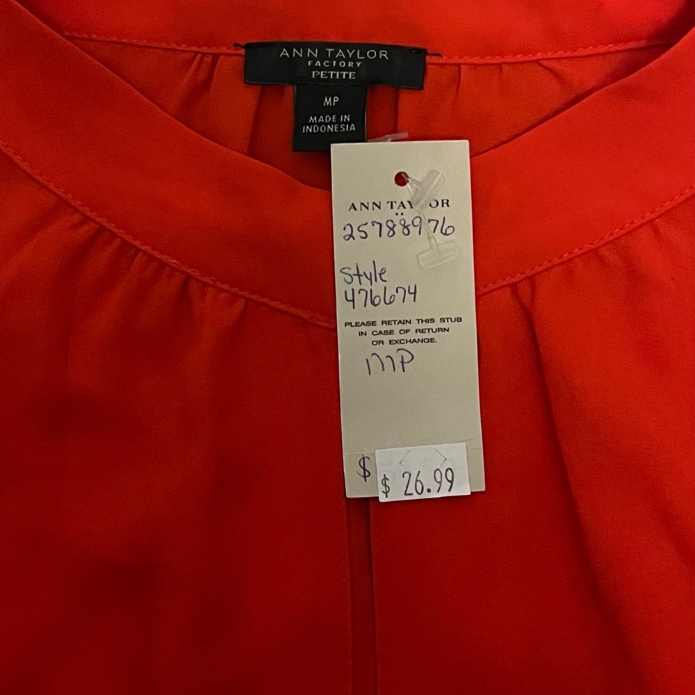 Ann Taylor Blouse - Picture 3 of 7